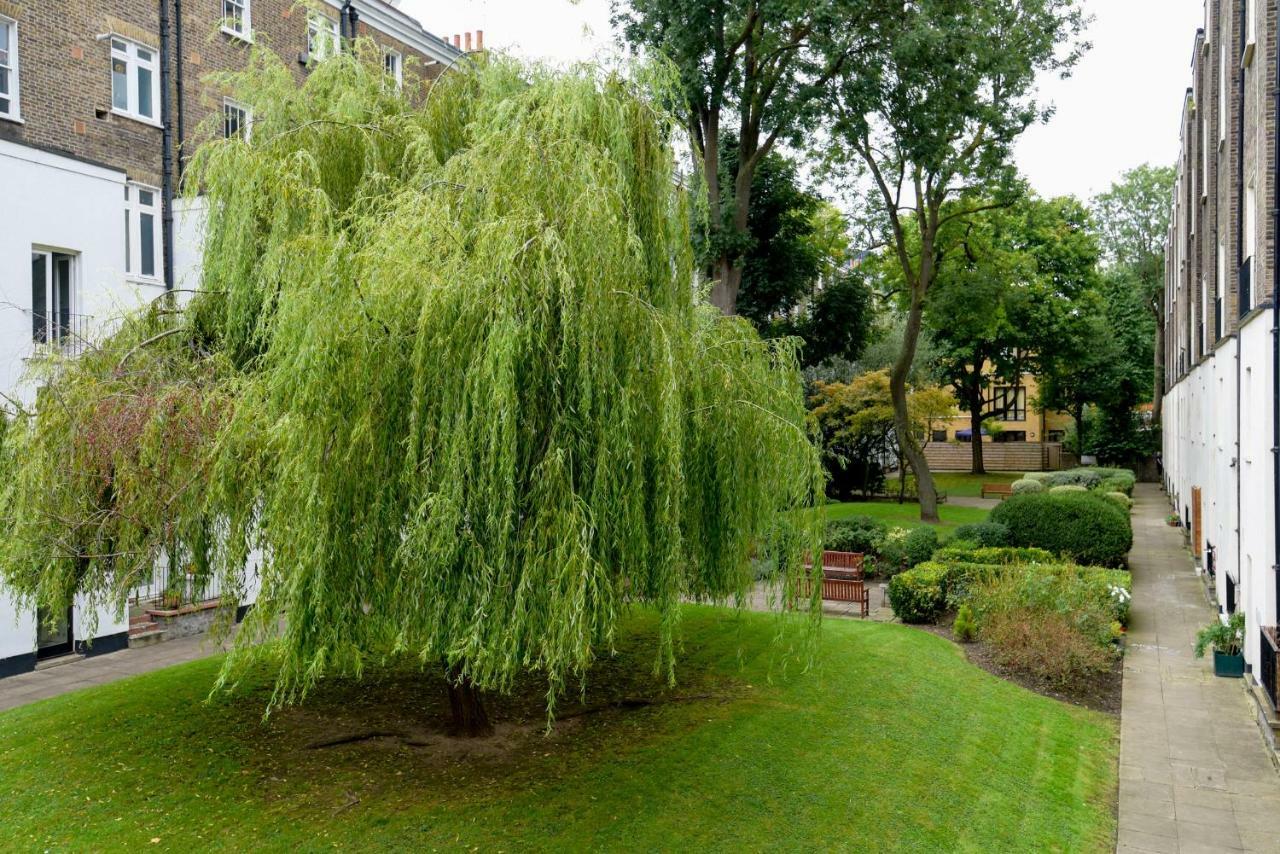Gloucester Gardens Лондон Екстер'єр фото
